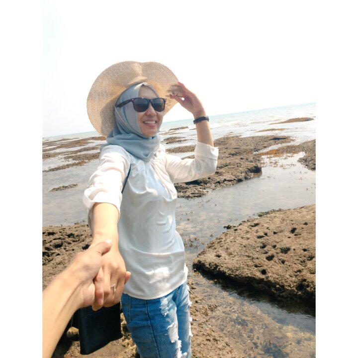 dewip906's tweet photo. Karang bolong http://t.co/tozg22DErn