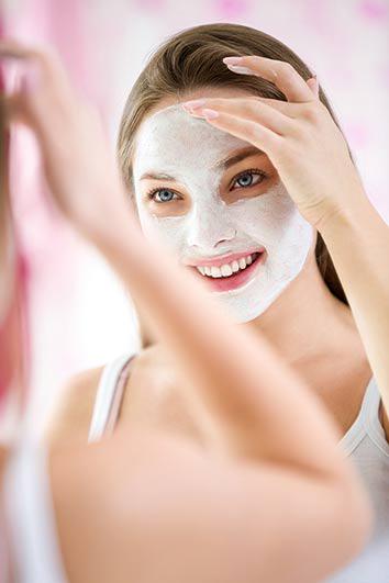 BestAcneAid's tweet photo. Face Mask For Acne: 6 Unusual Acne Masks - http://t.co/pbqF3iR8bM http://t.co/NpEtLsux4O