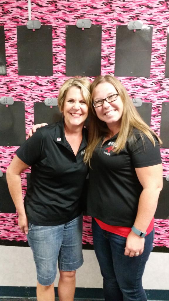 BerryMarion3's tweet photo. We are ready for the new school year!! #MavericksOnAMission http://t.co/hZWjnyobWV