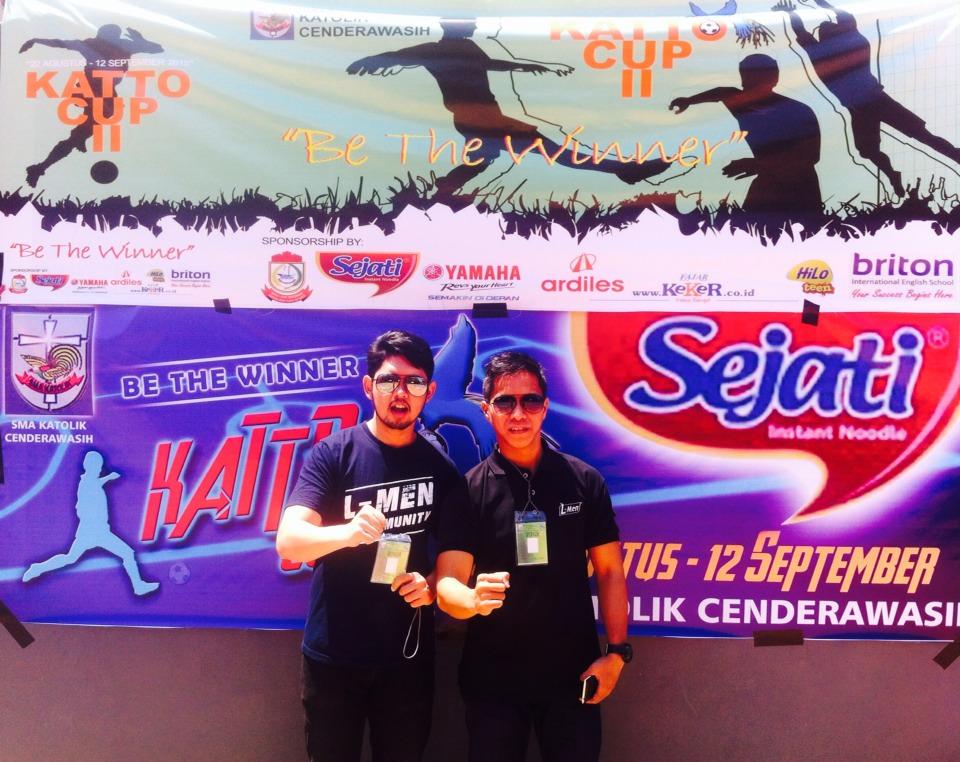 Semangat daeng <a href="/rahmatalvian/">Rahmat Alvian, S.Kom., CPS®</a> &amp; @ismayuldin menyebarkan pola hidup sehat di SMA Katolik Cendrawasih ! 💪