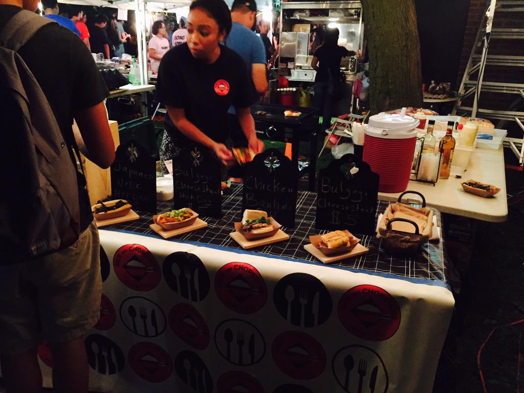 joby_jacob's tweet photo. Bulgogi Cheesesteak Hot Dog? I'm in! #flushingnightout #FNO #ItsInQueens @GreaterFlushing http://t.co/T0D4GtA3Da