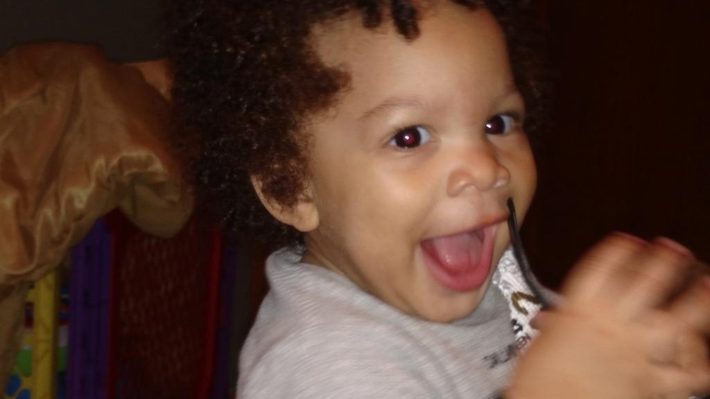 arayofdesigns's tweet photo. #babysfirstbday Jace is turning one next month... Yay!!! http://t.co/os94fRLHot