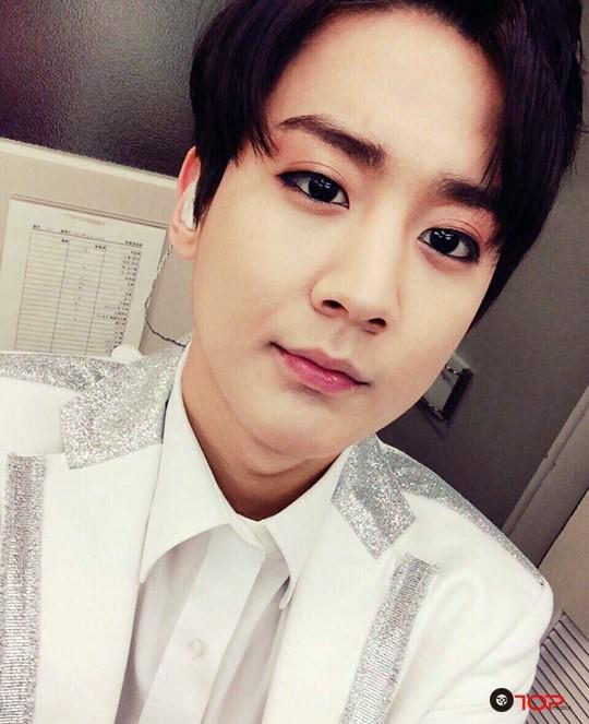 kor_celebrities's tweet photo. [スターキャスト] TeenTop、日本コンサートビハインド  （2） http://t.co/mNDiqLowq7 http://t.co/6GhMV1J2AZ