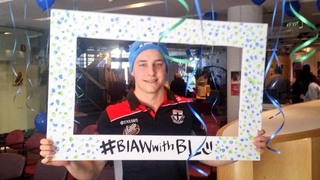 tcurren26's tweet photo. Thanks @brain_link for having me as part of the panel for brain injury awareness week @Matt_Finnis #BIAWwithBL http://t.co/GrFueLPYLq
