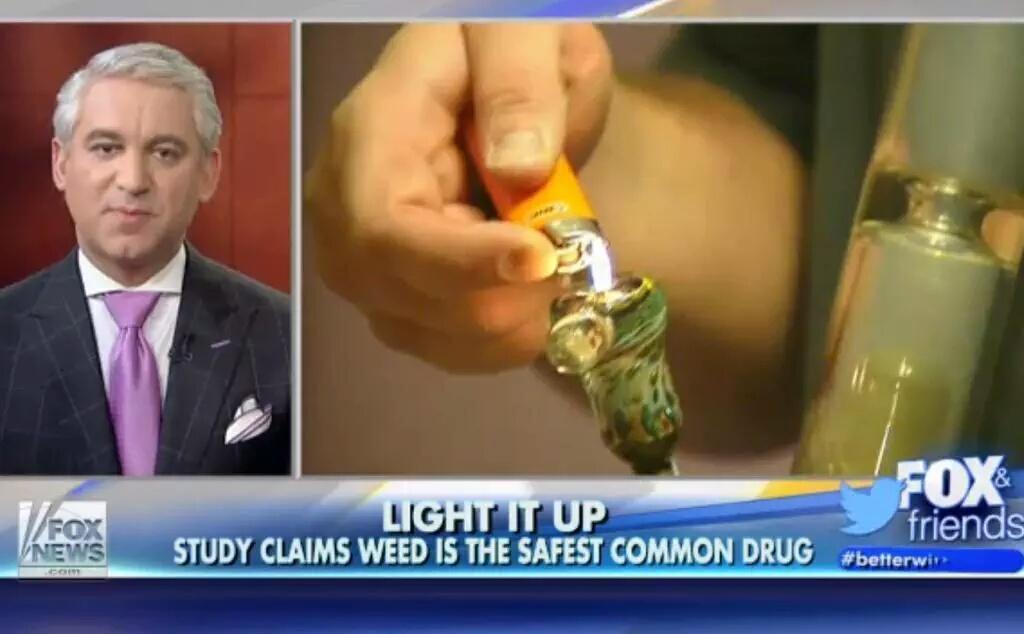 Ary_Munk's tweet photo. RT @420Humor: Light it up http://t.co/mzOrIbU9Uw