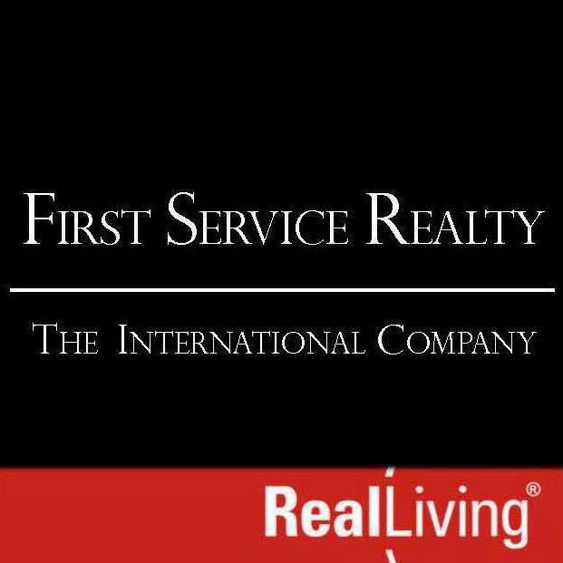 MiamiWayRealty's tweet image. #FirstServiceRealty Aventura office. Great #Training class today. Fantastic agents.  Ready to increase market share