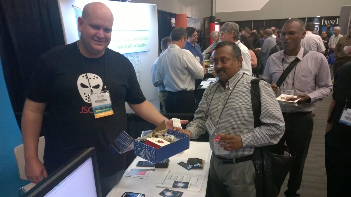 dmakogon's tweet image. Congrats to Damodaran Sundaresan for winning the Raspberry Pi giveaway @ Microsoft booth!!!! #NoSQLNow