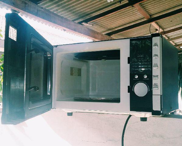 dijual second oven sekaligus microwave merek oxone 1jtan aja, bisa nego @santiayuRR