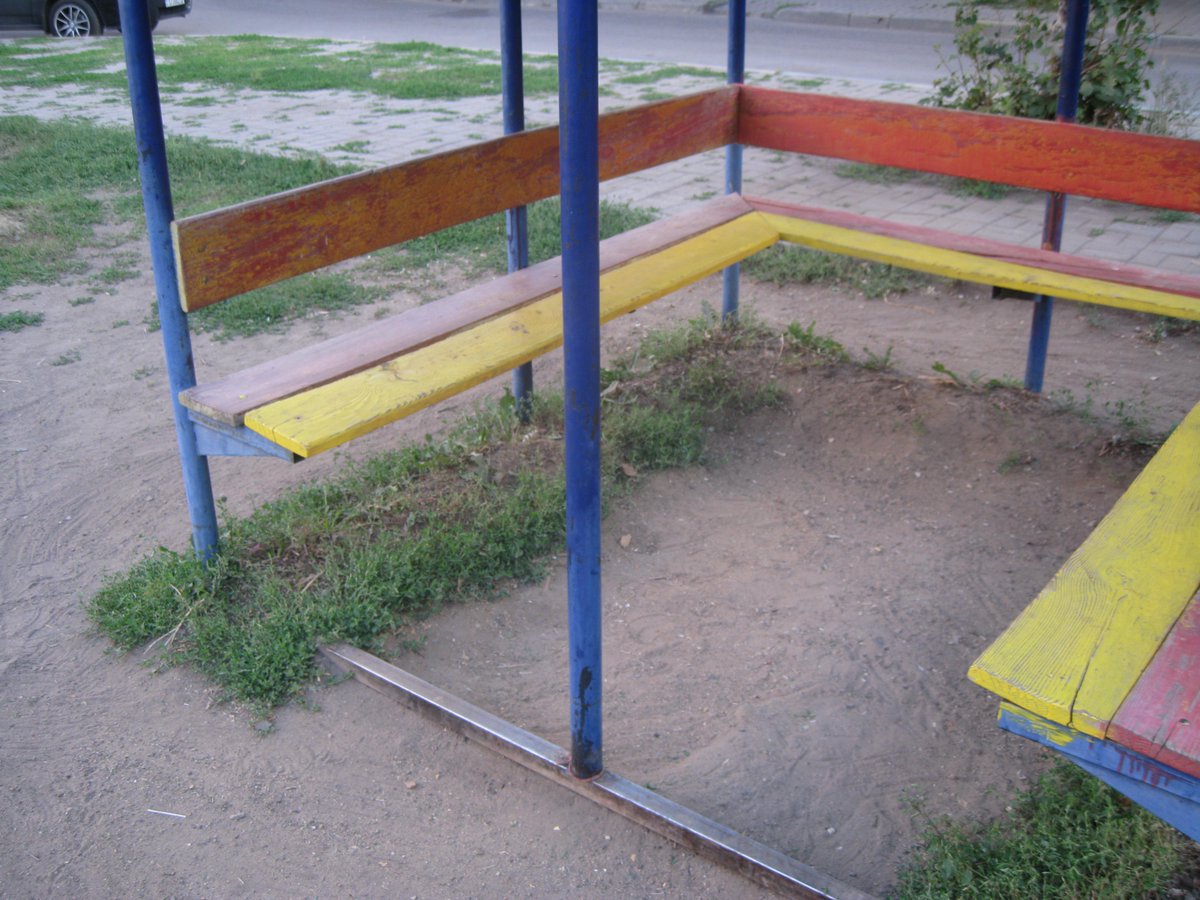 linuxlive2014's tweet image. #детскаяплощадкаАстаны