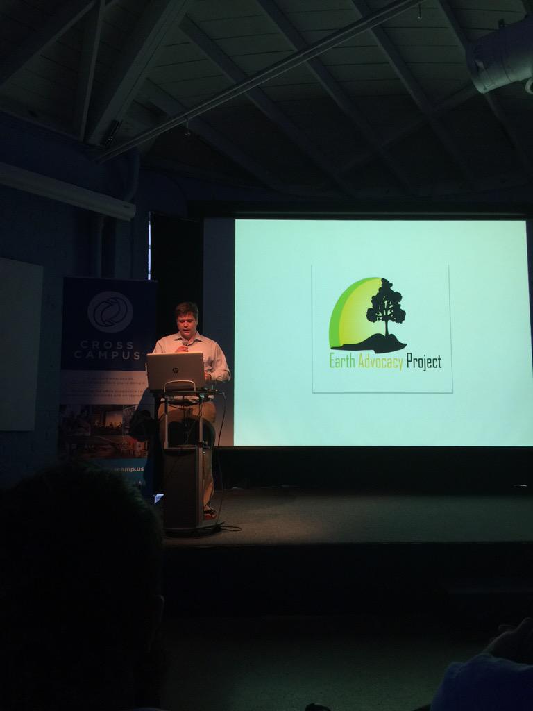 martin_dws's tweet photo. Jeff Lewis introduces the Earth Advocacy Project. #DSTrashTalk http://t.co/ilPYpojDSR