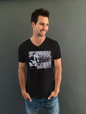 maslow_bruna's tweet photo. I love you @jamesmaslow @1LoganHenderson @HeffronDrive @TheCarlosPena http://t.co/eoqklyyYbm