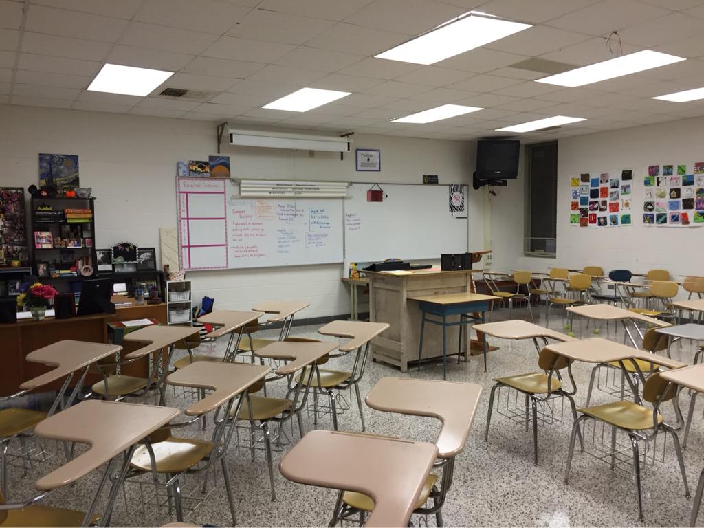 msbarrier_fhs's tweet photo. New digs at Tabor!! http://t.co/zDSac7xArQ