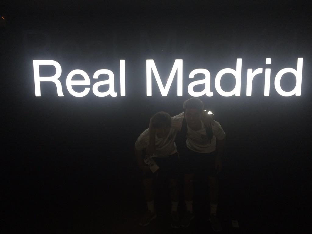 JakeMitchiner's tweet photo. Having a blast on the Bernabéu tour with @LitoMantecon @RapidsAcademyNC @NCRapidsBYA http://t.co/wZk1aLWLMZ