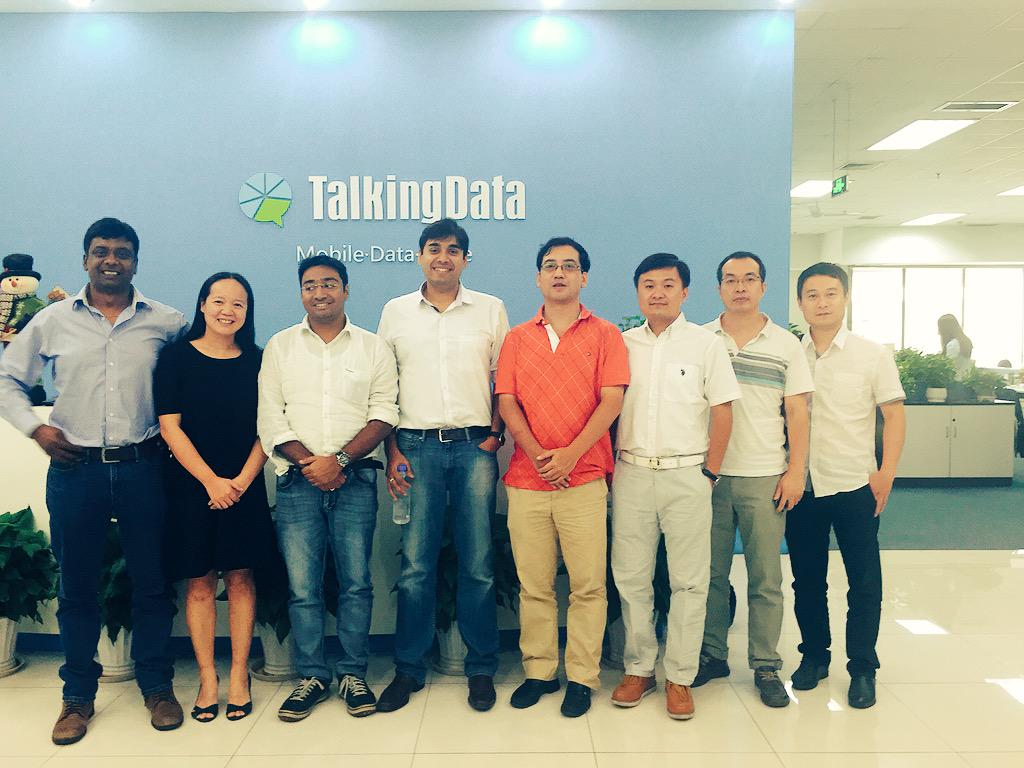 NaveenTewari's tweet image. Enjoyed meeting Leo Cui, Founder of #TalkingData, our first data partner for the #Miip launch, great team. @InMobi