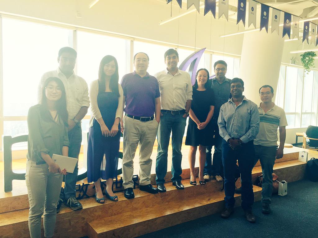 NaveenTewari's tweet image. Loved the energy of Li Tao, founder of #APUS, and they have a beautiful office. Amazing company he has built! @InMobi