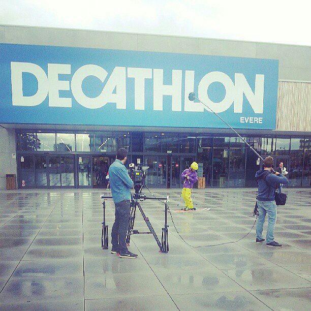 NicolasElshout's tweet photo. TV-spot draaien voor @opvier #decathlon #wereldberoemd http://t.co/YfDlQ359lt http://t.co/webMt12SGj