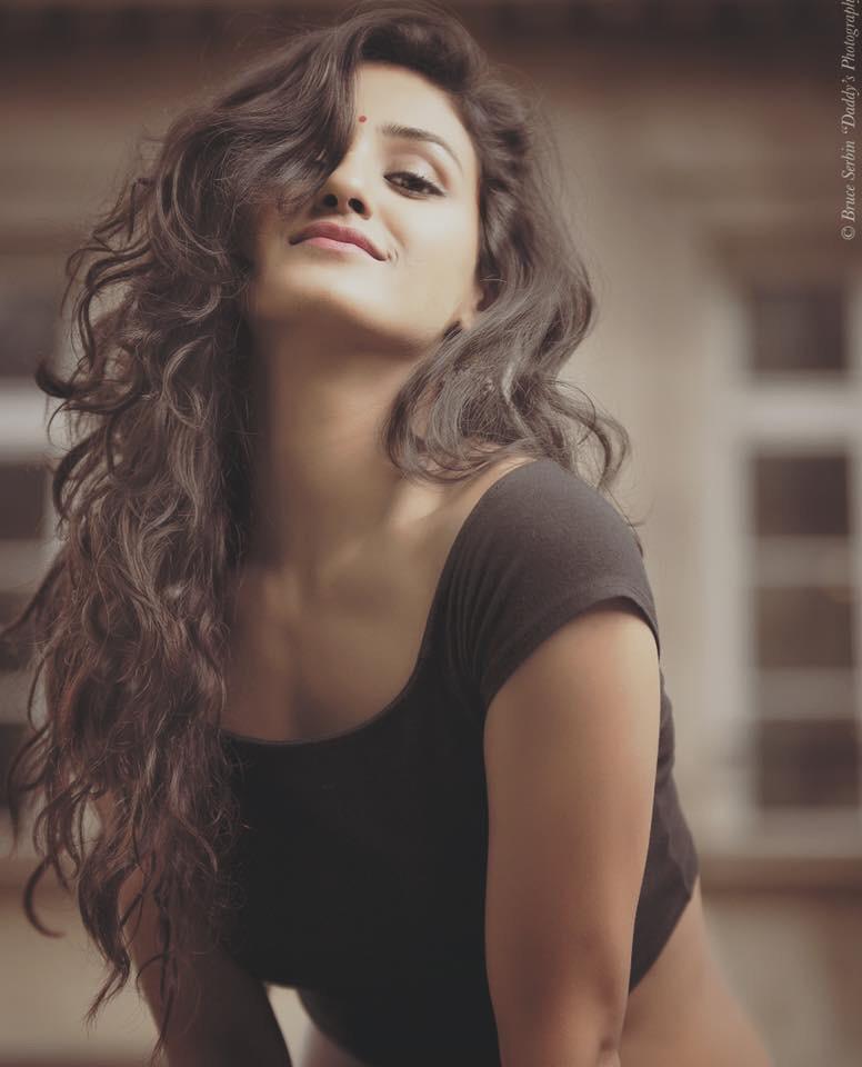 MohanShakti's tweet photo. Fun photography in Paris by Bruce Serbin
Thank you @EmilieCaillon1 
Merci 🙏🏼 http://t.co/emHMomv97C
