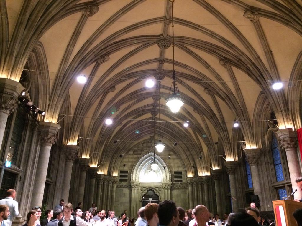 CRalphNearman's tweet photo. A beautiful evening at the #ecem2015 conference dinner at Wien's #rathaus with lute &amp; all #eyetracking #UofN http://t.co/3OOFMRUfkS