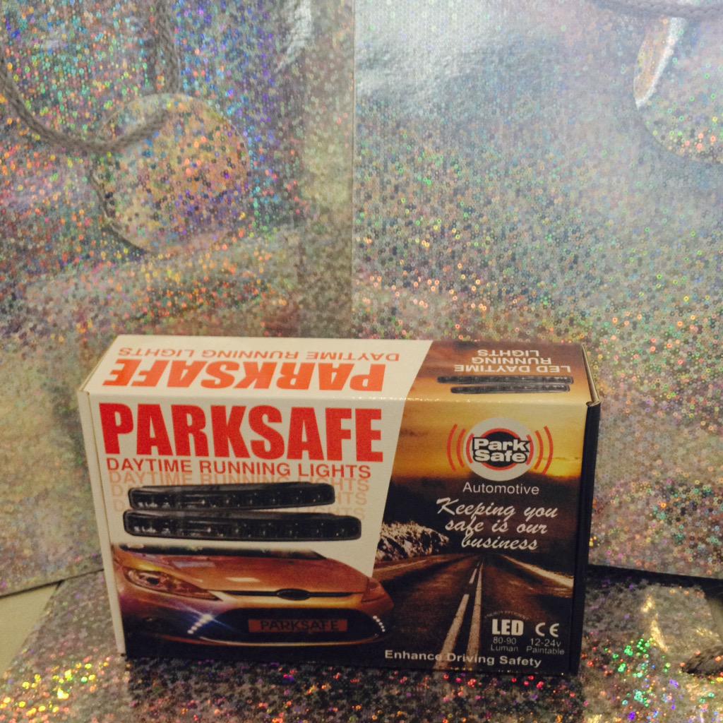 Secureacar's tweet image. #drllights #DRL #daytimerunninglights #gift #winter #christmas £25 complete with gift bag
