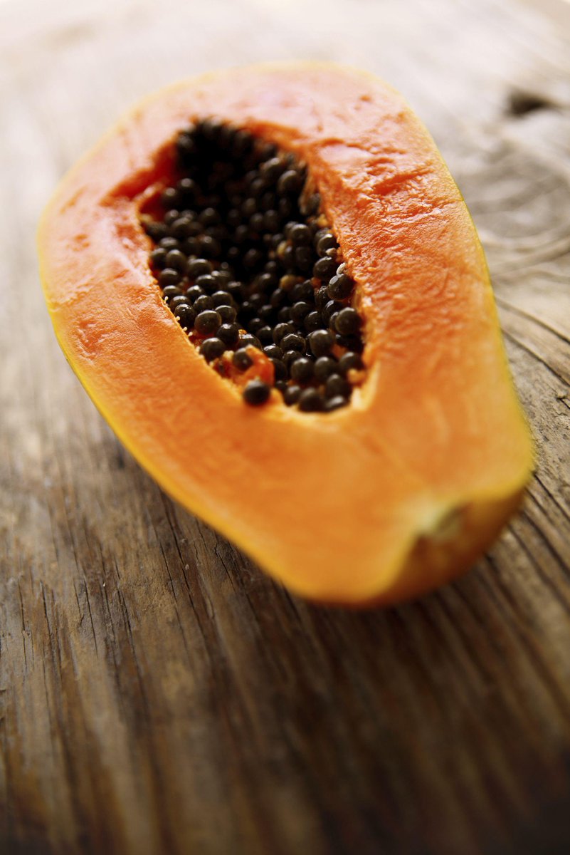 MyFit100Days's tweet photo. #MyFit100Days Good to Know Facts: Get to know the miraculous power of papaya -  http://t.co/pYyYMl3WRY http://t.co/mYdwONPxlQ
