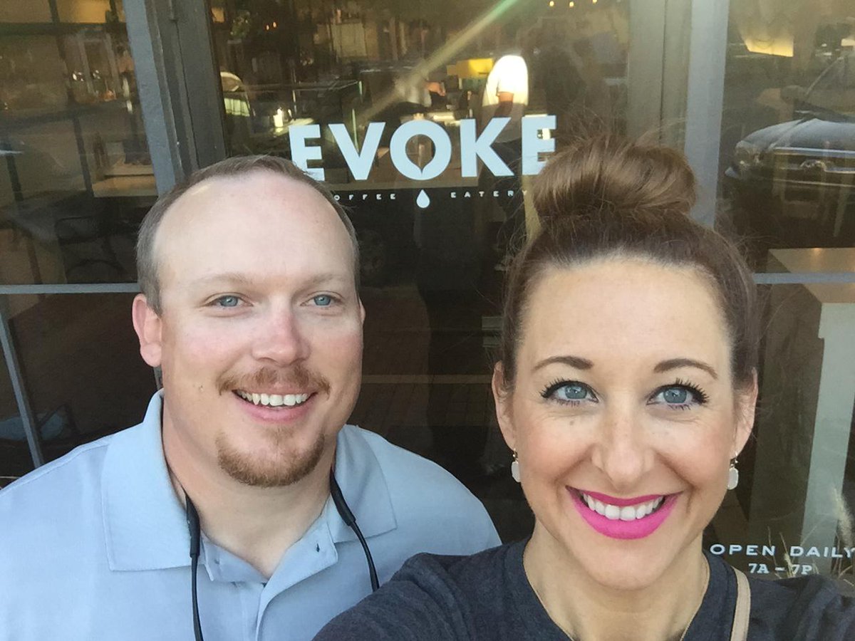 What a great start to a Thursday! #CBECashMob <a href="/CitizensEdmond/">Citizens Bank of Edmond</a> <a href="/heardonhurd/">CBE's Heard on Hurd</a> <a href="/CafeEvoke/">Evoke</a> <a href="/jeffodom21/">Jeff Odom</a>