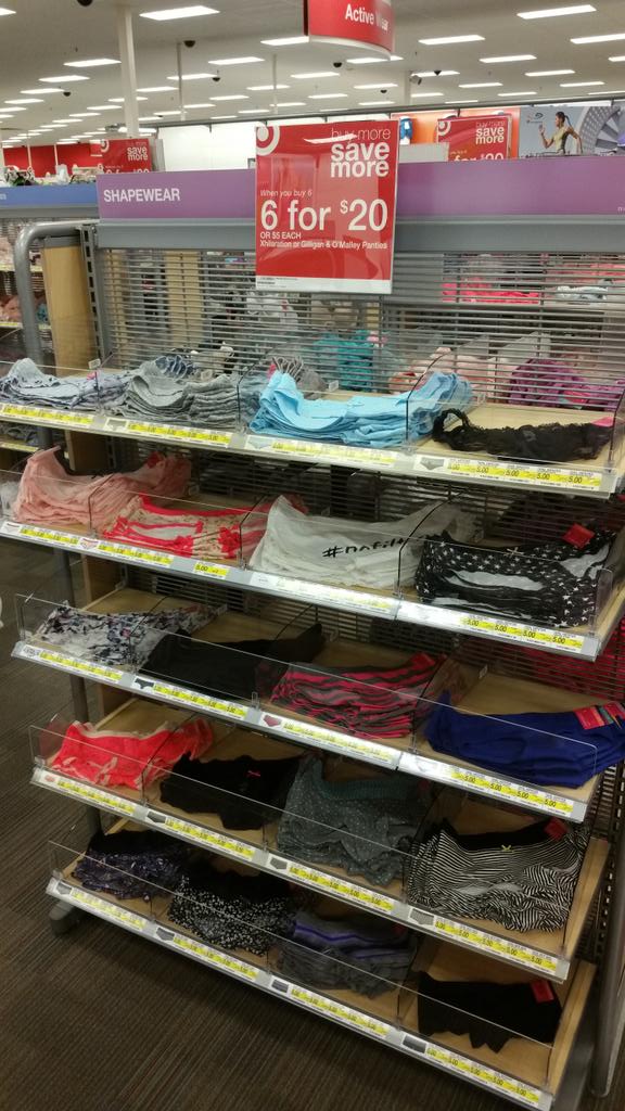JillLatu1's tweet photo. T0876 has secrets too... It's called amazingly zoned panty bins! #psst #drivingsales #thatbrandlife http://t.co/MtP8uMEGCH
