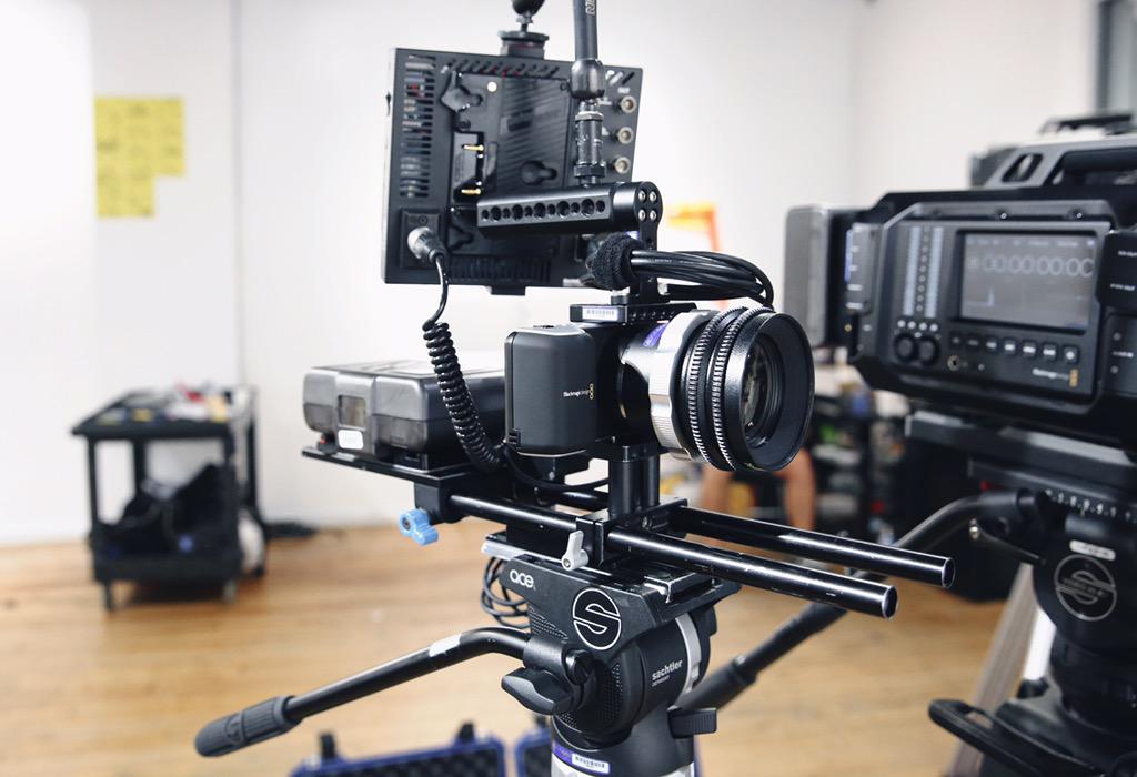 adoramarentals's tweet photo. Camera 1 details: #BlackMagic Pocket Cinema Camera with a #Cooke Panchro lens

#blackmagic #bmpcc #bts #nyc #TriMovie http://t.co/hNXUXruWvm