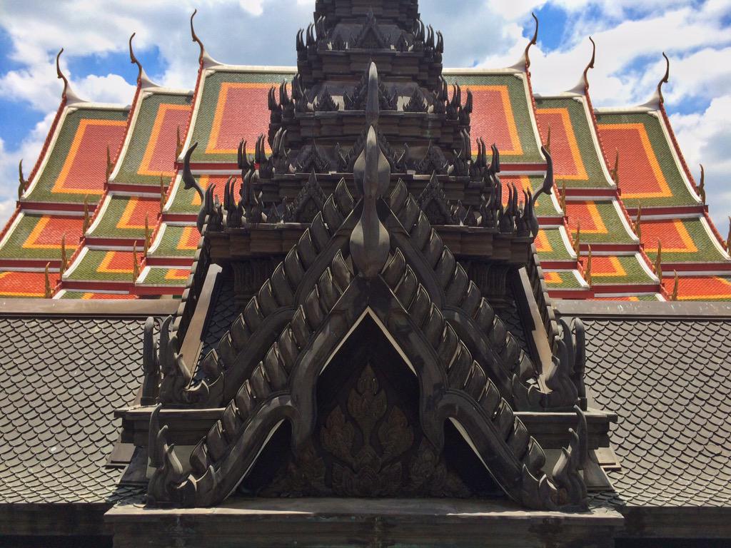 CabiriaM's tweet photo. Loha Prasat e Wat Benchamabophit: #Bangkok non delude mai! #Thailandia http://t.co/i4dUkIZIen