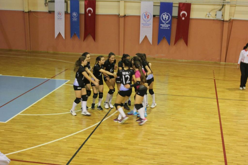 Egevoley's tweet photo. #egevoley http://t.co/PXnwtyPDHn