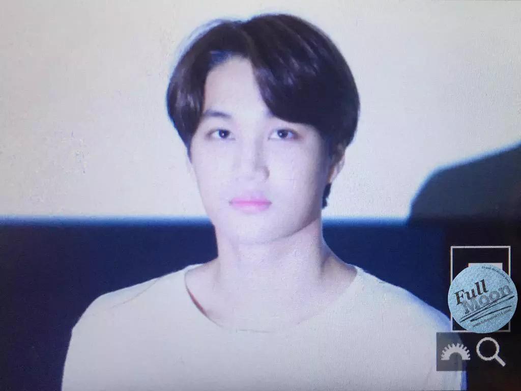 KaiiWorld's tweet photo. 150820 PREV KAI - SMTOWN THE STAGE Greeting © Full Moon http://t.co/jOBmNV0rPJ