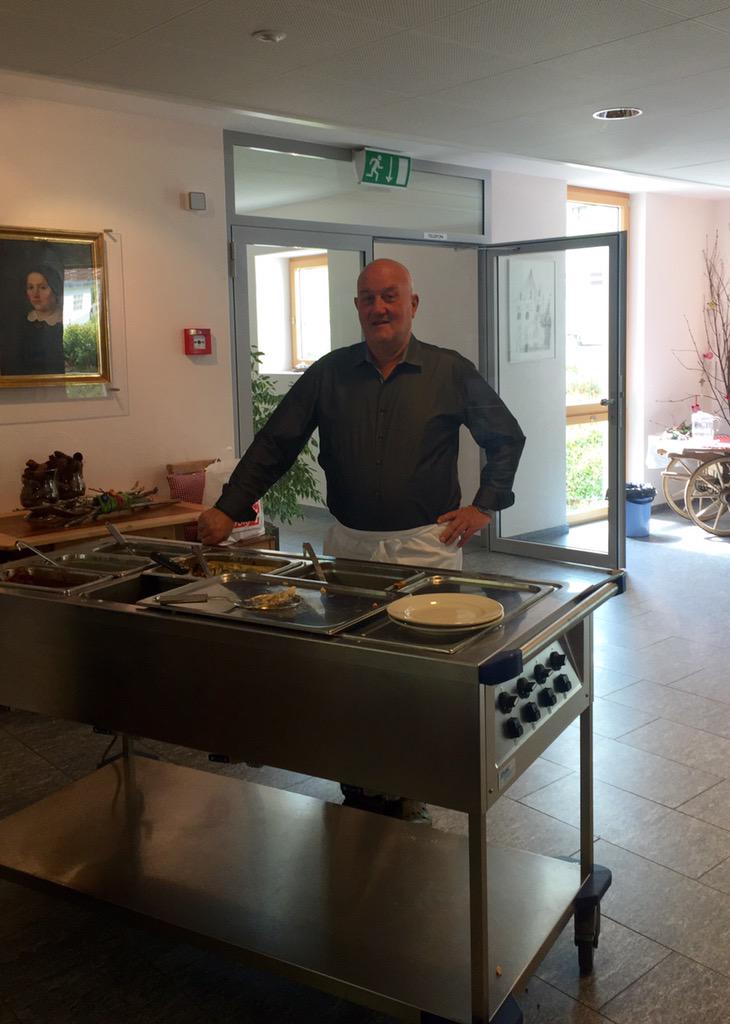 HCChiasso's tweet photo. Non solo hockey ma anche Haute Cuisine!! #lenzerheide #50enonsentirli #Ciass http://t.co/l7B1BuADjI