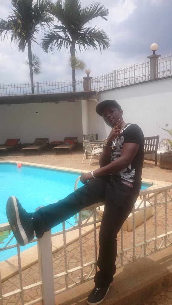 dmith237's tweet image. Wanderfull. Day. White. Lion. Music. Always. Working. Big. Luv