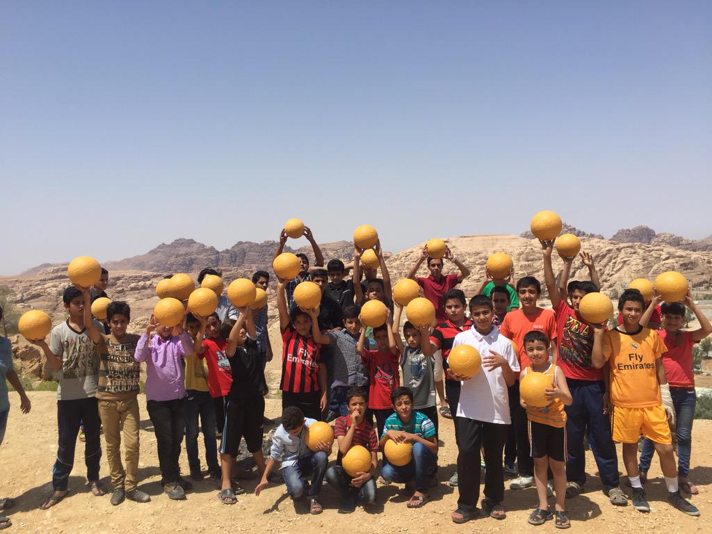 JordanFA's tweet photo. فرحة الأطفال في البتراء بعد استلامهم لكرات العالم الواحد الفائقة التحمل

#الاردن #JO #FootballEverywhere http://t.co/pldO1Tl6Dn