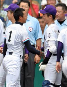 baseballshuki01's tweet photo. 高校野球は、
自分の励みになり大切なことを教えてくれる。
私たちは、がむしゃらに戦うその真剣な姿に、たくさんのことを教わる。
感動と興奮をありがとう。
自分を元気付けてくれる
高校野球がほんまに大好きです。 http://t.co/B03hZzssbl