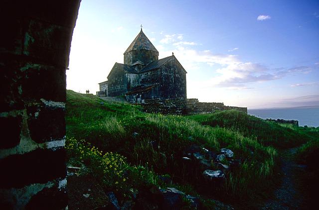OriginalArmenia's tweet photo. what you think about #Armenia.... do you like it????
RT: YES
♥  : NO
https://t.co/BA0gb07kSj
