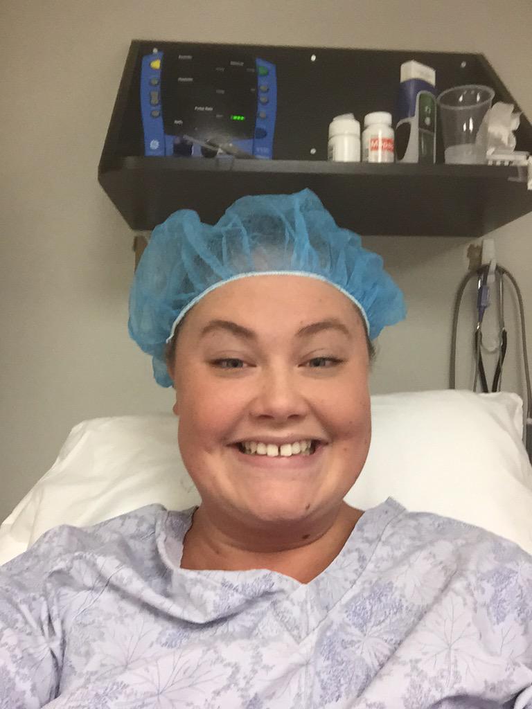 DerekandLiza's tweet photo. I'm sexy and I know it π 20 minutes until go time! #IVF #RetrievalDay #TTC #DerekandLiza http://t.co/EAsBUTNQl3
