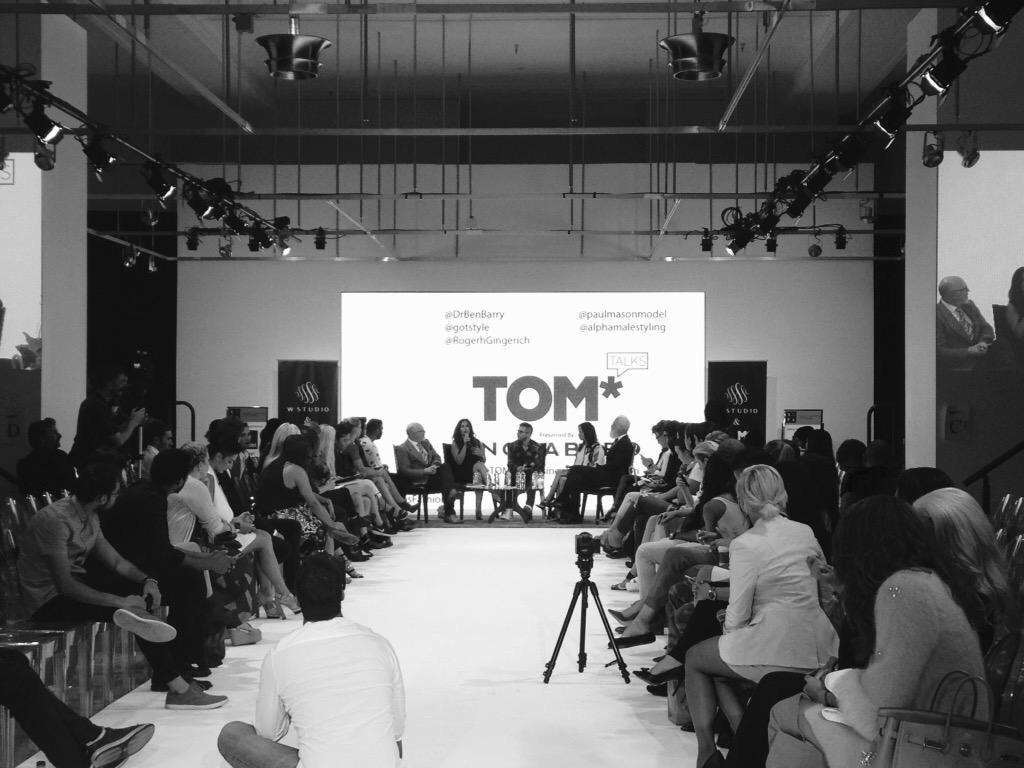 DWDESIGN11's tweet image. GM &amp;amp; Thank You 2 Rob &amp;amp; Jim @WinmarToronto 4 helping me with my #Furniture #Sponsor @CANADELREP #TOMTalks RT