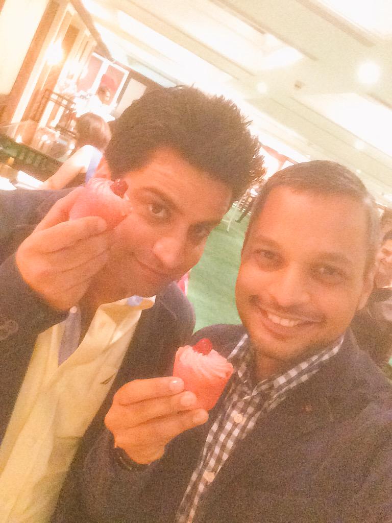 riaangeorge's tweet photo. Monkeyin' around with the dapper @ChefKunalKapur at @googleindia's #GoogleHouse. What a super fun chat and meeting. http://t.co/JlFZ7uCjtM