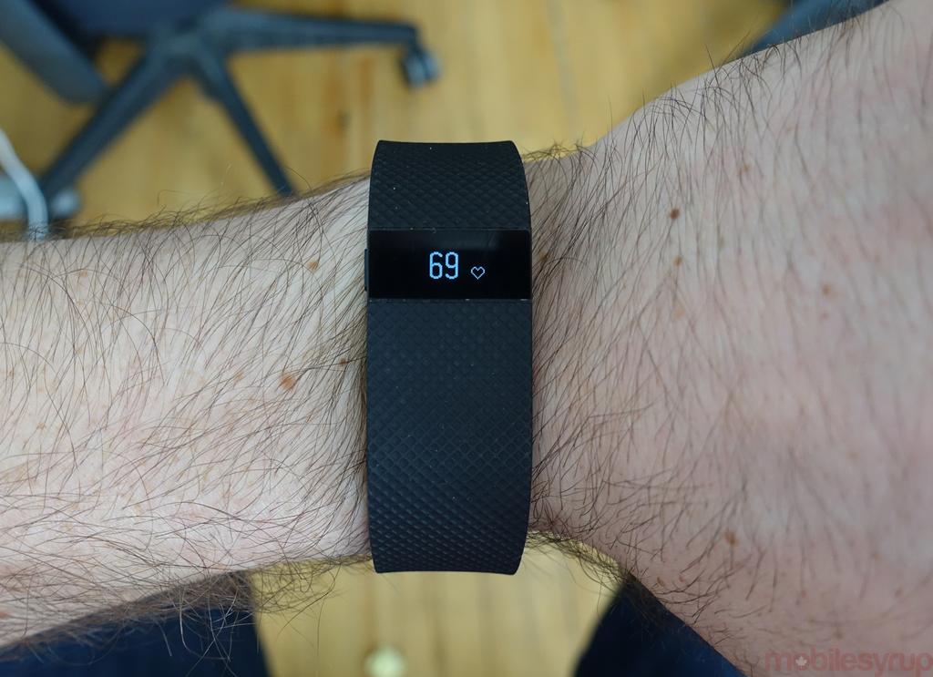 MobileSyrup's tweet photo. Fitbit data shows Canadians crazy about running, biking and yoga http://t.co/EVkByZBpAP http://t.co/ZRrm6Ol2KE