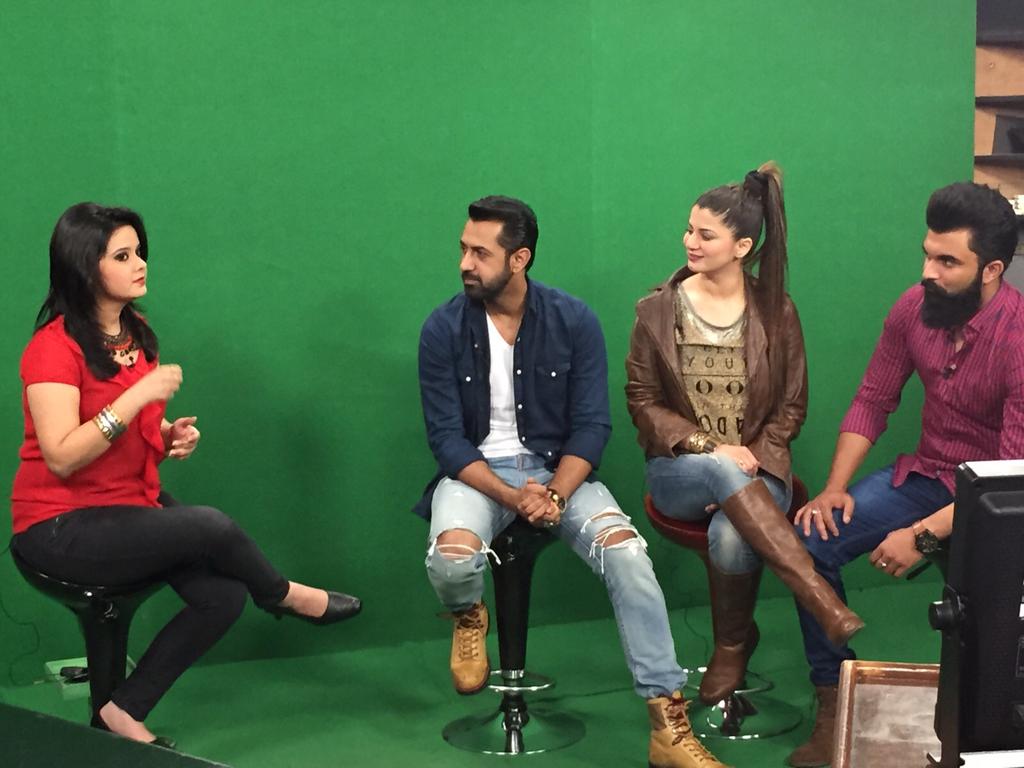 TeamKainaat's tweet photo. #Faraar #Promotions  @ZeePunjabiNews @KainaatArora #JaggiSingh @igippygrewal  #28thAugustIsFaraarDay
 8 days to go ! http://t.co/7QYmpsr7sx