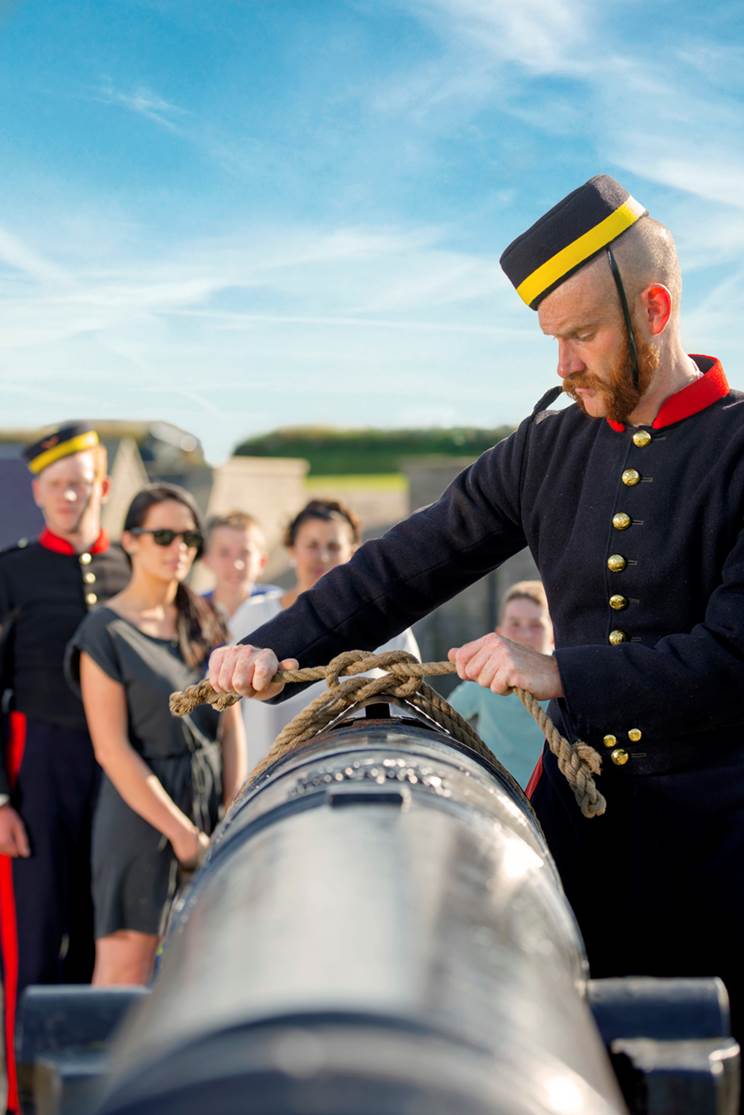 hfxnovascotia's tweet photo. The 78th Highlanders Annual Freedom of The City Parade is happening tomorrow! @HalifaxCitadel http://t.co/HDvEyGtJAI http://t.co/9gn7O7kWm0
