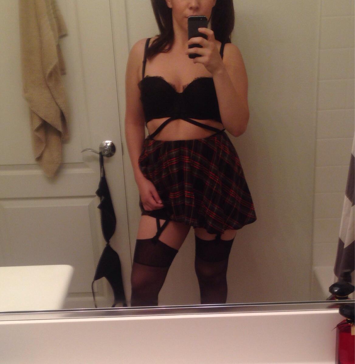 CoreaRob's tweet image. 