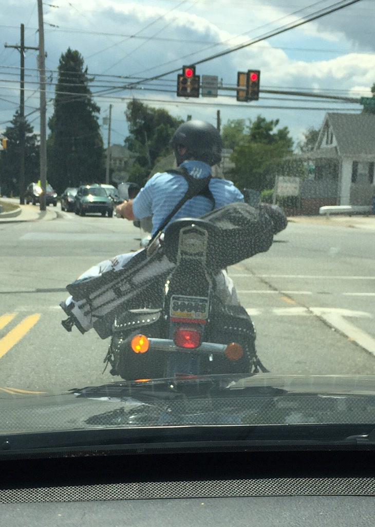 CaseySwings's tweet photo. Guess it makes sense...but I've never seen anyone do this- http://t.co/3UZ3BE7Ee5