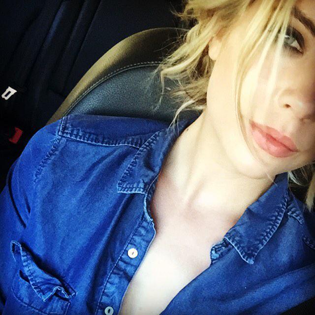 relax_baby_'s tweet image. #КаждыйФолловитКаждого 
Фаны Эшли 💘