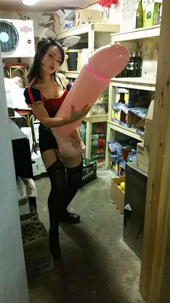 Photos of naked women cheerleaders