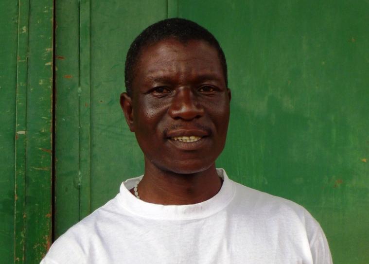 tom_short_ld's tweet photo. Clitus, recently freed w/ new sentence of term of years, returns to prison to give support to friends @Reprieve http://t.co/qU3W7KZgat