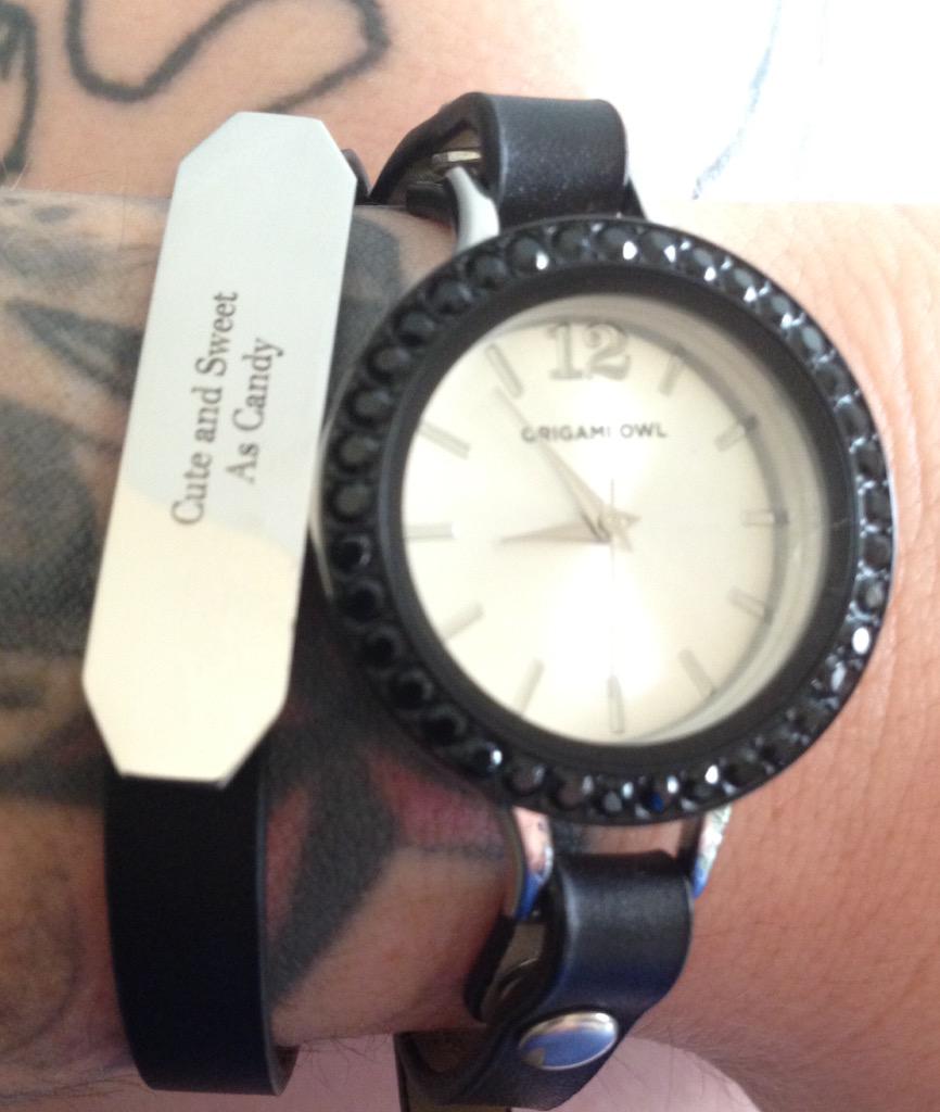 lindseyKO's tweet photo. Love my bracelet watch combo today @FnmFollowers @faithnomore20 @fnm4ever @FaithNoMore http://t.co/0PyMENcFvR