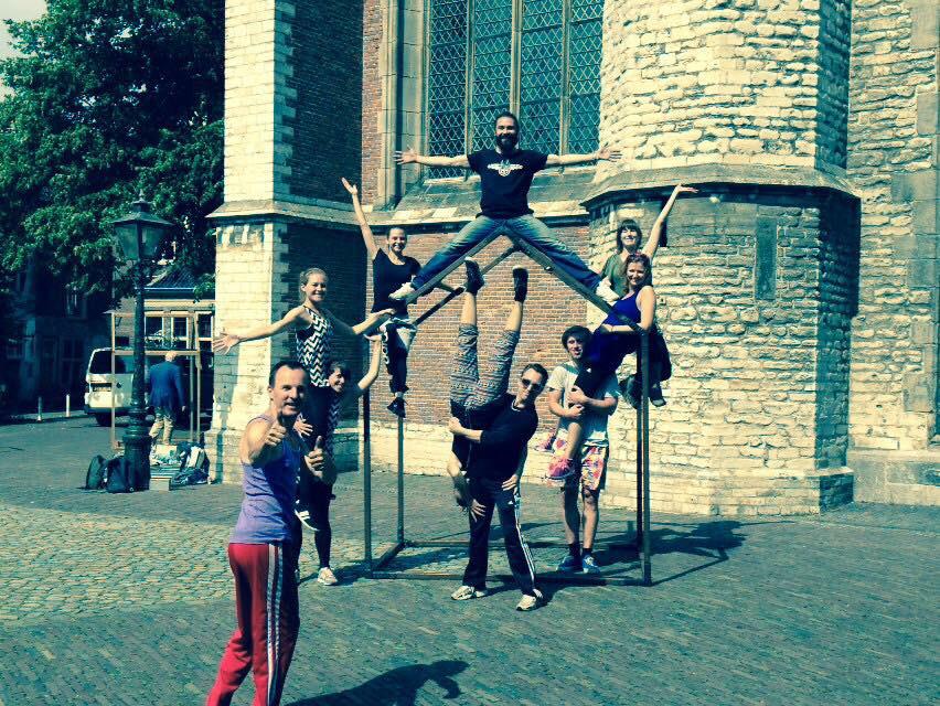 Vandaag en morgen kun je de repetities van HOMETOWN nog bekijken! We repeteren tot 1600 uur. <a href="/Leiden_is_OPEN/">OPEN</a>