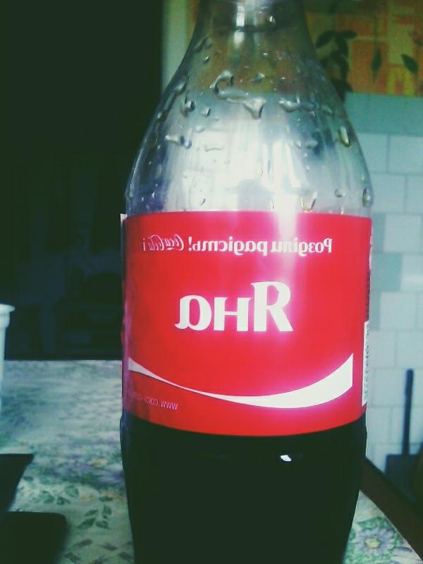 mrs_moriarty's tweet photo. Коли не знайшла колу з ім'ям Аня. http://t.co/cLp02jJplr