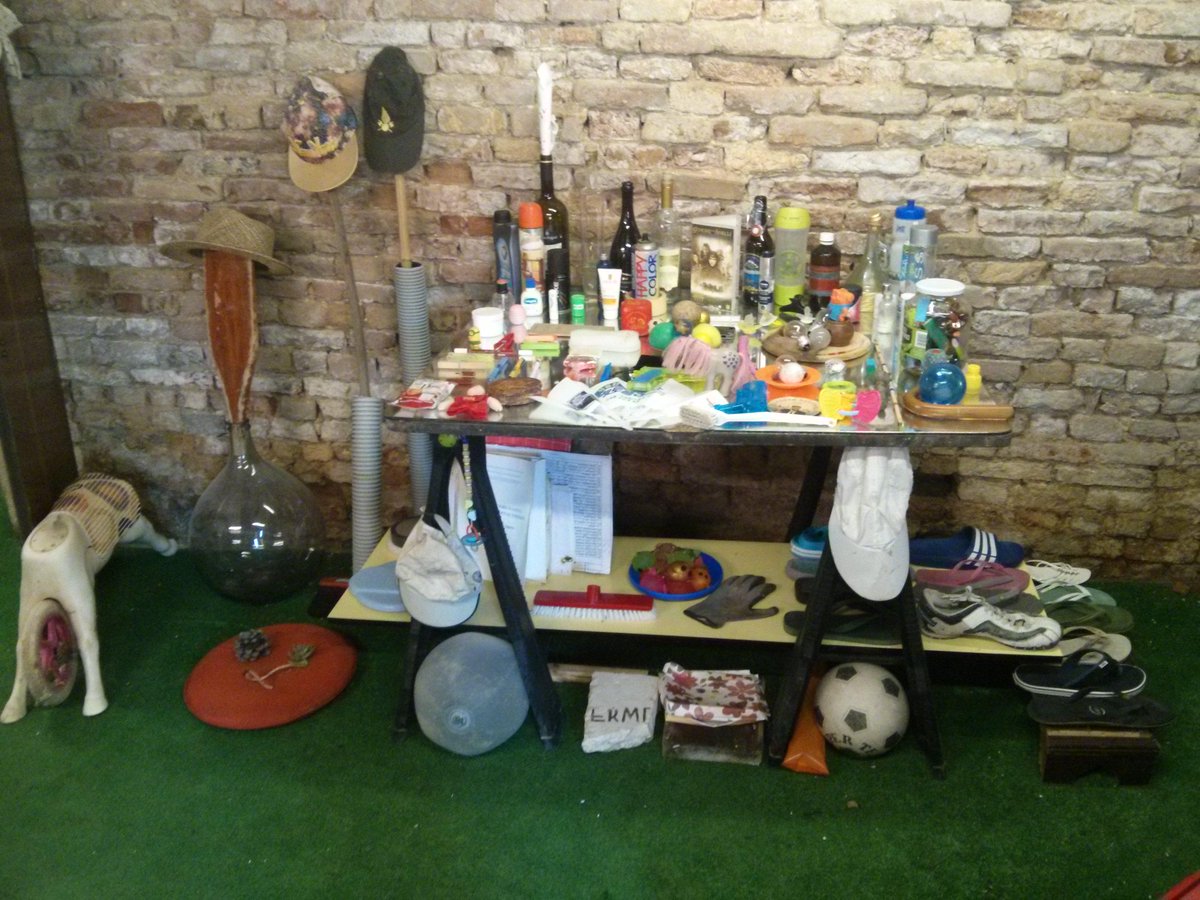 VeniceByWater's tweet photo. #lostandfound #growing
#kayak 
#Venice #canals #water
#museums #stuffs 
#everyday
#hashtagando http://t.co/47KLQnQR5Y